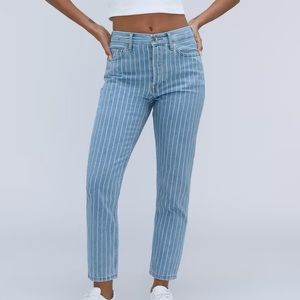 Everlane ‘90s Cheeky® Jean in Pinstripe Blue